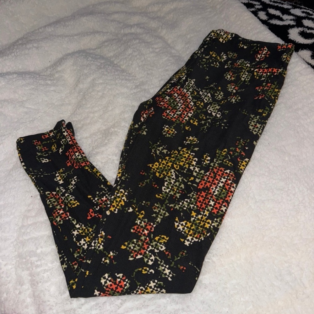 Tc lularoe leggings